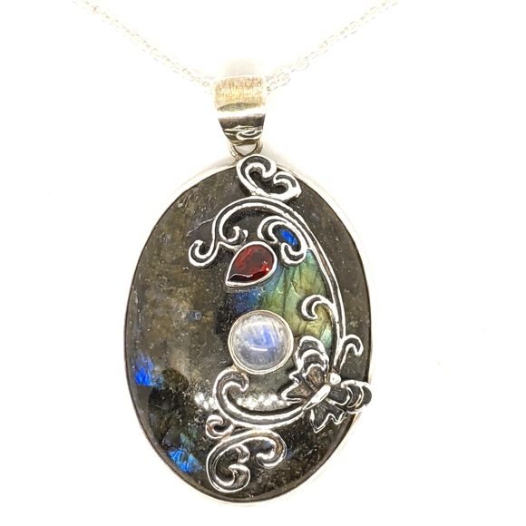 Labdoratie sterling silver necklace